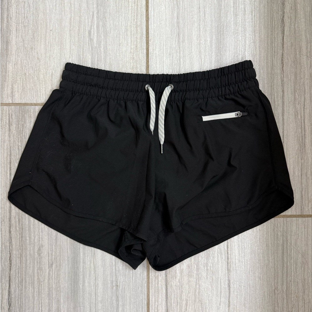 Vuori Clementine 2.0 Short 2.5”